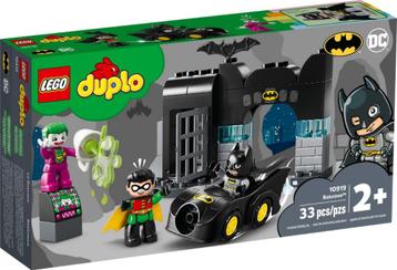  Lego Duplo set 10919 Batcave beschikbaar voor biedingen