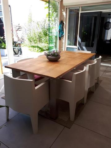 8 persoons Tuin-dinerset met stoelen van Philippe Stark beschikbaar voor biedingen