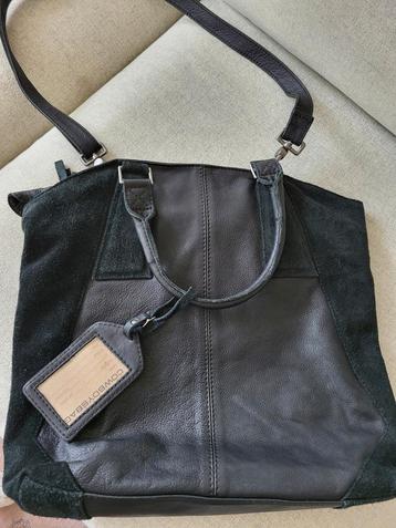 Cowboysbag Zwarte Leren Schoudertas beschikbaar voor biedingen