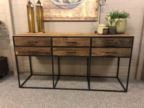 Dressoir Bruut Van 799,-  NU 399,-, Huis en Inrichting, Kasten | Dressoirs, Nieuw, 150 tot 200 cm, 25 tot 50 cm, Met lade(s), Overige houtsoorten