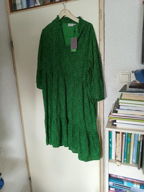 Nieuwe Kaffe curve groene jurk bloemen elk seizoen, Kleding | Dames, Jurken, Zo goed als nieuw, Maat 42/44 (L), Groen, Onder de knie