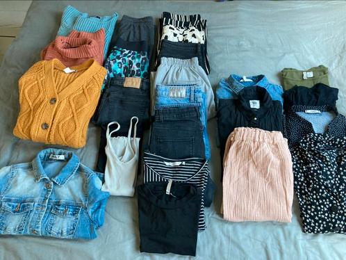 grote partij dameskleding, maat S, Kleding | Dames, Dames-kledingpakketten, Zo goed als nieuw, Maat 36 (S), Ophalen of Verzenden