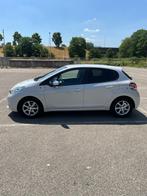 Peugeot 208 1.2 VTI 60KW/82PK 5-D 2014 Wit, Auto's, Peugeot, Origineel Nederlands, Te koop, 5 stoelen, Benzine