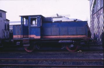 1b) drie dia's van een (NS) acculoc, Roosendaal, ca. 1980 beschikbaar voor biedingen