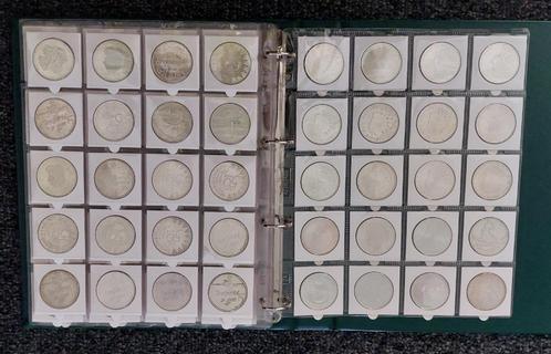 120 munten van 50 gulden 1982 / 1998 zilver in map 3000 euro, Postzegels en Munten, Munten | Nederland, 50 gulden, Koningin Beatrix