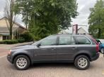 Volvo XC90 2.4 D5 EXCLUSIVE 7-PERS. AUTOMAAT / LEDER / CRUIS, Auto's, Gebruikt, 7 stoelen, 163 pk, Bedrijf