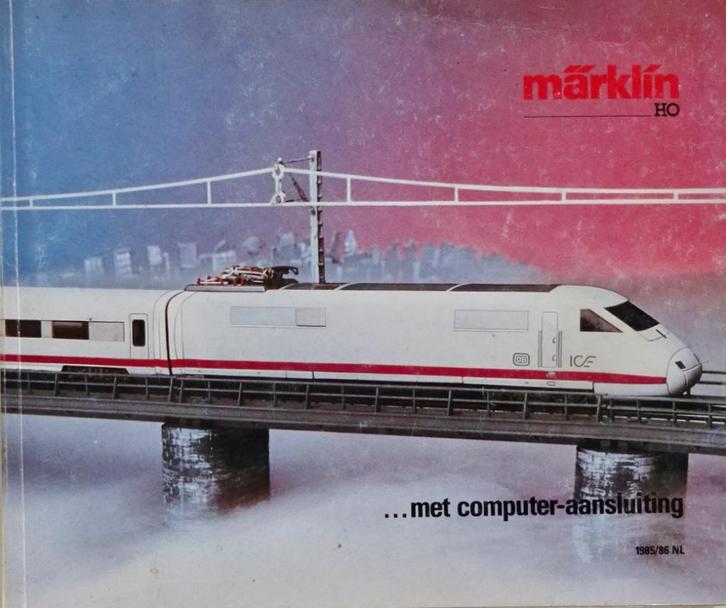 Marklin Catalogus 1985-1986, Hobby en Vrije tijd, Modeltreinen | H0, Zo goed als nieuw, Boek, Tijdschrift of Catalogus, Wisselstroom