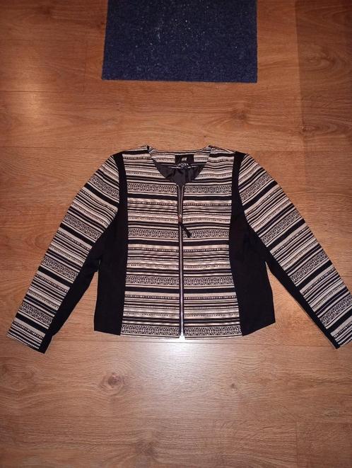 Mooie zwart/beige blazer mt 44, Kleding | Dames, Jasjes, Kostuums en Pakken, Zo goed als nieuw, Jasje, Maat 42/44 (L), Zwart, Ophalen of Verzenden