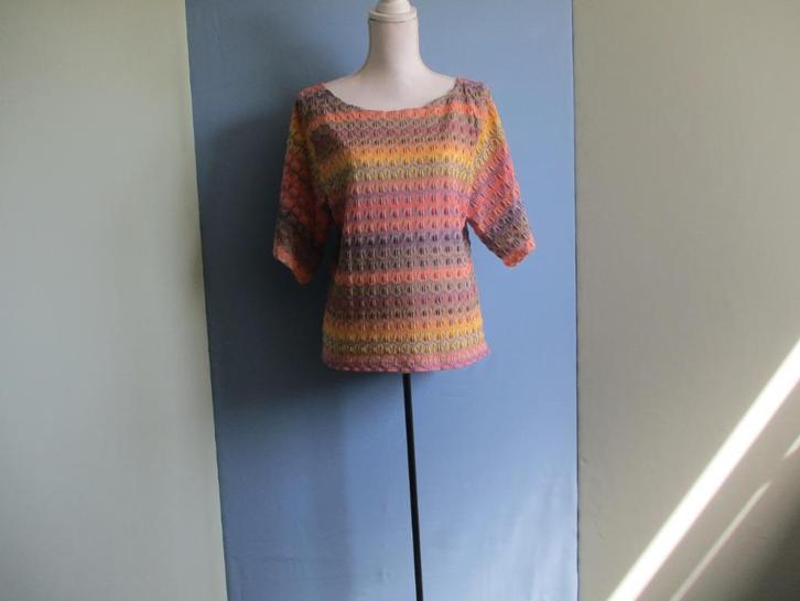 Super Trash (ST) top maat L, Kleding | Dames, Tops, Zo goed als nieuw, Maat 42/44 (L), Overige kleuren, Korte mouw, Verzenden