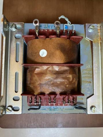 Zware trafo 230-24v delta transformator beschikbaar voor biedingen
