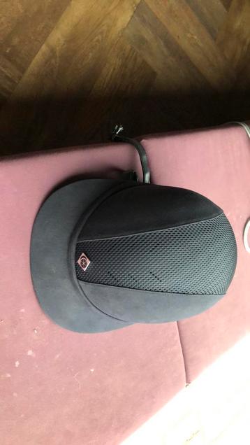 Charles Owen  SP8 plus helm met zonnenklep, maat 56, ZGAN beschikbaar voor biedingen