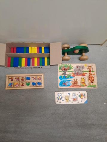 houten speelgoed  beschikbaar voor biedingen