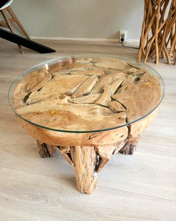 ** SALONTAFEL / BIJZETTAFEL VAN MASSIEF TEAK DRIJFHOUT ** beschikbaar voor biedingen