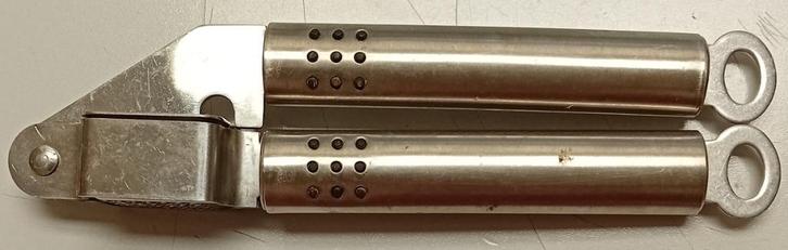 Te Koop: Een knoflookpers, ZGAN., Huis en Inrichting, Keuken | Keukenbenodigdheden, Zo goed als nieuw, Ophalen of Verzenden