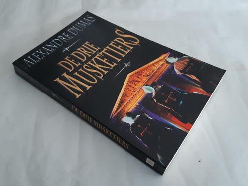 De drie musketiers - Alexander Dumas - ZGAN, Boeken, Avontuur en Actie, Zo goed als nieuw, Verzenden