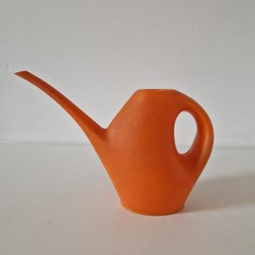 vintage oranje gieter Vitri sinaasappel gieter  beschikbaar voor biedingen