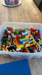 Doos Lego en een plaat, Kinderen en Baby's, Speelgoed | Duplo en Lego, Ophalen of Verzenden, Zo goed als nieuw