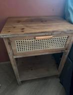 Rotan nachtkast van Xenos, Huis en Inrichting, Ophalen of Verzenden, Gebruikt, Minder dan 45 cm, 55 tot 70 cm