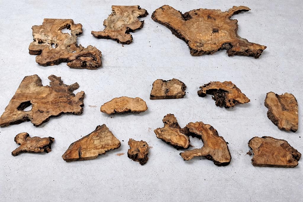 Olijfplanken wortelhout / diverse voorraad / evt tbv Epoxy, Antiek en Kunst, Kunst | Beelden en Houtsnijwerken, Ophalen of Verzenden