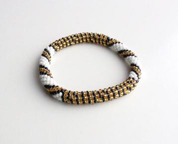 Glaskralen armband - goud wit en zwart - RB030 beschikbaar voor biedingen