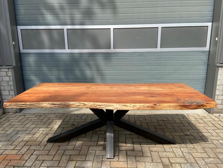 Boomstamtafel massief 6cm 240x100cm, Huis en Inrichting, Tafels | Eettafels, Zo goed als nieuw, 100 tot 150 cm, 200 cm of meer