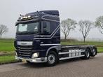 DAF XF 510 6x2 fan steeraxle, Auto's, Vrachtwagens, Euro 6, Origineel Nederlands, Bedrijf, 2 stoelen