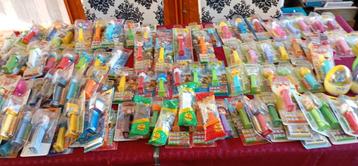 Grote PEZ Dispenser Verzameling (100 stuks) beschikbaar voor biedingen