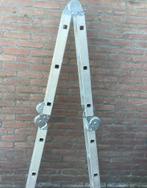 Aluco trap/ladder/steiger, Ophalen, Zo goed als nieuw, Opvouwbaar of Inschuifbaar, 2 tot 4 meter