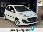 Peugeot 107 1.0 Active 2013 WIT AIRCO 5drs Elektr APK NAP!, Auto's, Peugeot, Voorwielaandrijving, Euro 5, Stof, Gebruikt