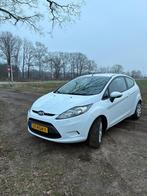 Ford Fiësta 1.25 44KW 3DR 2011 Wit, Auto's, Voorwielaandrijving, 4 cilinders, Wit, Origineel Nederlands