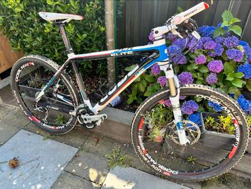 Cube Elite HPC Teamline beschikbaar voor biedingen