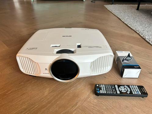 Epson EH-TW7200, Audio, Tv en Foto, Beamers, Ophalen of Verzenden