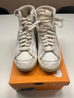 Nike W Blazer Mid '77 ESS, Wit, Nike, Ophalen of Verzenden, Sneakers of Gympen