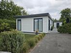 Modern chalet op kleinschalig park, Tuin