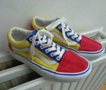Vans Off the Wall model Old Skool maat 37 geel rood blauw beschikbaar voor biedingen