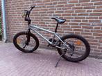 Decathlon BMX 20 inch - In erg goede staat!, Fietsen en Brommers, Fietsen | Crossfietsen en BMX, Ophalen, Zo goed als nieuw, 16 tot 20 inch