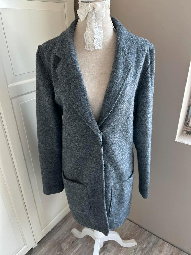 Grijze wollen jasje van Flame. Maat M., Kleding | Dames, Jasjes, Kostuums en Pakken, Zo goed als nieuw, Jasje, Maat 38/40 (M)