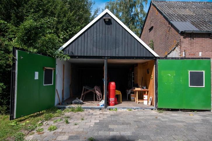 Schuur op basis van 2 zeecontainers, Tuin en Terras, Tuinhuizen, Zo goed als nieuw, Schuur, Hout, 400 cm of meer, Ophalen