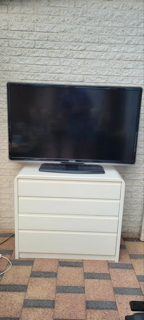 Philips LCD TV - Gebruikt, Audio, Tv en Foto, Televisies, Gebruikt, LCD, 100 cm of meer, Philips, Ophalen