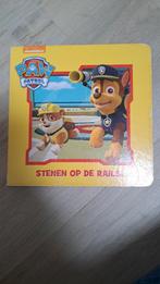 Boek Paw Patrol - Stenen op de rails, Gelezen, Fictie algemeen, Jongen of Meisje, Ophalen of Verzenden