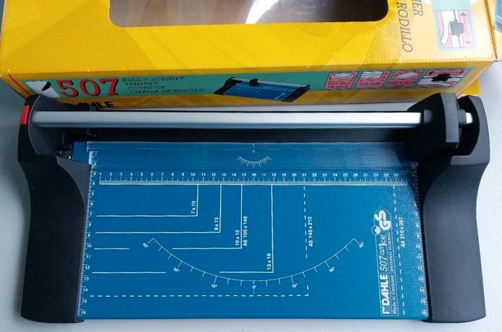 Dahle – Papier Rolsnijmachine - 507 - 32 cm, z.g.a.n., Diversen, Papierwaren, Ophalen of Verzenden