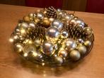 Schaal met kerstballen, mastappels en lichtsnoer compleet, Ophalen of Verzenden, Gebruikt