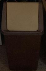 Vintage curver oude Bruin beige tuimel prullenbak, Huis en Inrichting, Keuken | Keukenbenodigdheden, Ophalen of Verzenden, Gebruikt