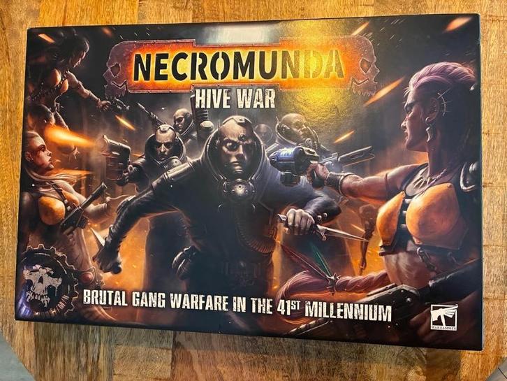 Necromunda Hive War Starter Set (zonder gangs), Hobby en Vrije tijd, Wargaming, Zo goed als nieuw, Overige soorten, Verzenden
