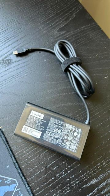 Lenovo 100w 100 watt usb-c oplader beschikbaar voor biedingen