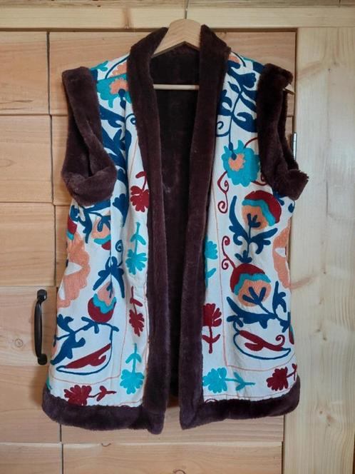 Joya's Vida vintage waistcoat fake fur hippie gypsy suzani, Kleding | Dames, Bodywarmers, Zo goed als nieuw, Verzenden