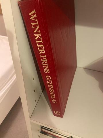 Winkler Prins Gezinsatlas. beschikbaar voor biedingen