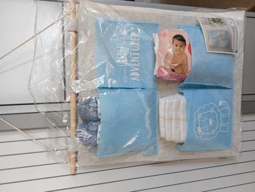 Baby organizer boy of girl beschikbaar voor biedingen