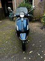 Vespa primavera, Fietsen en Brommers, Scooters | Vespa, Overige modellen, Nieuw, Ophalen of Verzenden, Benzine