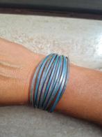 Biba armband leder magneetsluiting blauw 4 euro nieuw, Sieraden, Tassen en Uiterlijk, Armbanden, Ophalen of Verzenden, Nieuw, Blauw